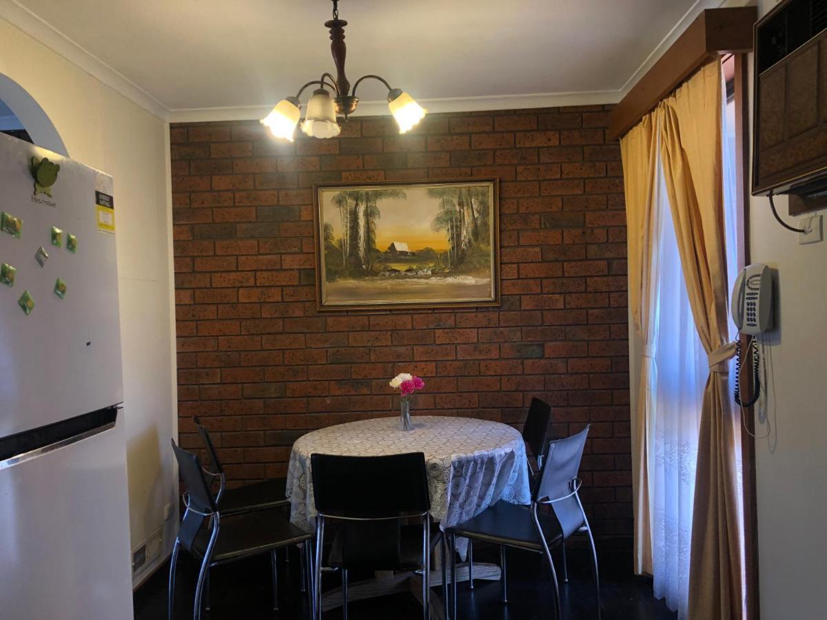 Appartement Golden House à Springvale Extérieur photo